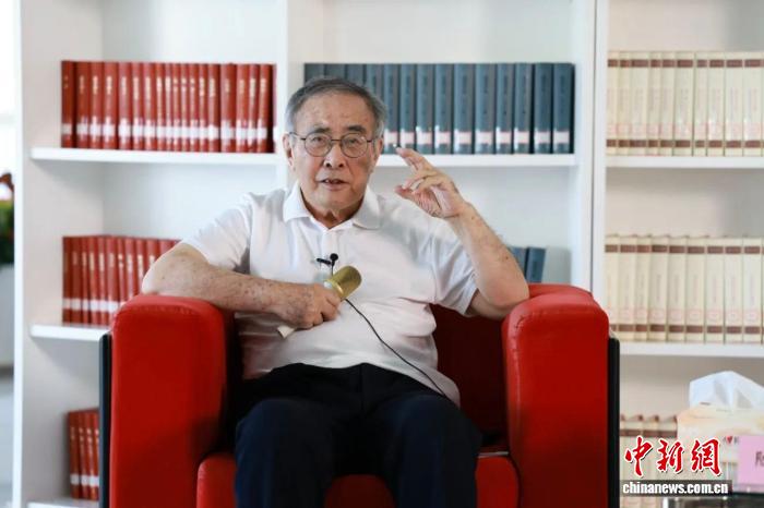 玩球直播yixin围绕实时赛事赛程、比分、球队数据更新不断创新，回应用户的真实需求。 - 玩球直播yixin