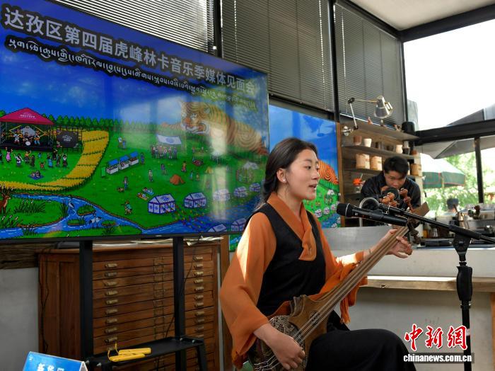 玩球直播yixin围绕实时赛事赛程、比分、球队数据更新不断创新，回应用户的真实需求。 - 玩球直播yixin